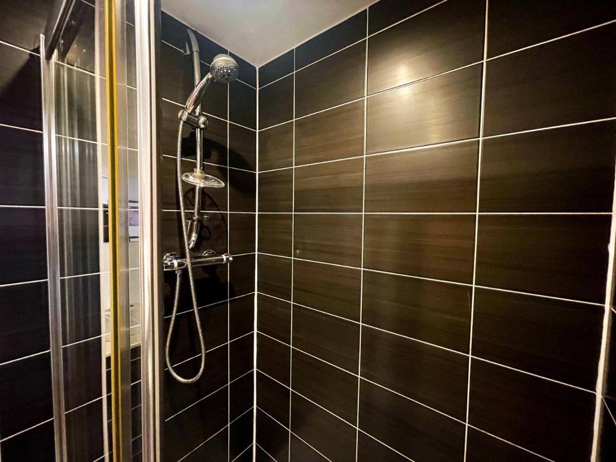 Kelvingrove 2 Bedroom Apartment - Private Parking Glasgow Exteriér fotografie